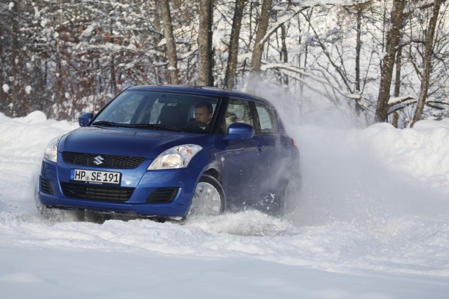  Suzuki Swift 4x4 2011 года  (фото 11 из 16)